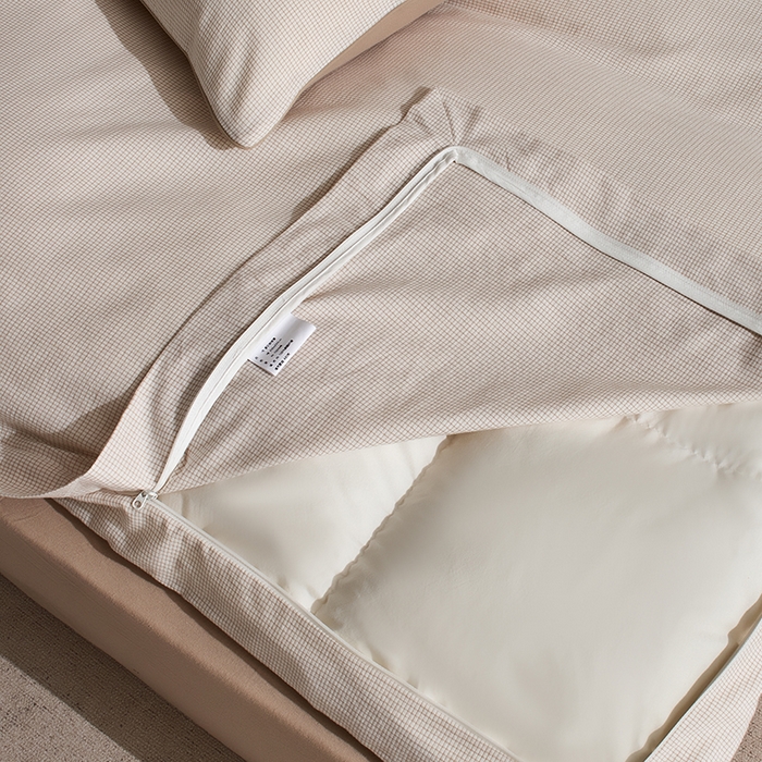 91家纺网 家纺一手货源 找家纺 LADYCOCO可可家居 2025新款三开口针织+梭织 夹棉四件套 优易套/U易套 三开口被套，唯一专利发明单位，全球专利布局 星羽皱 格子米色