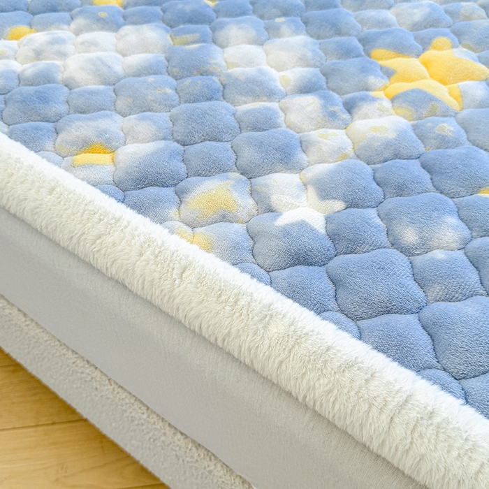 91家纺网 家纺一手货源 找家纺 喜居 2025新款高克重印花牛奶绒夹棉床褥床垫子褥子床护垫 星空