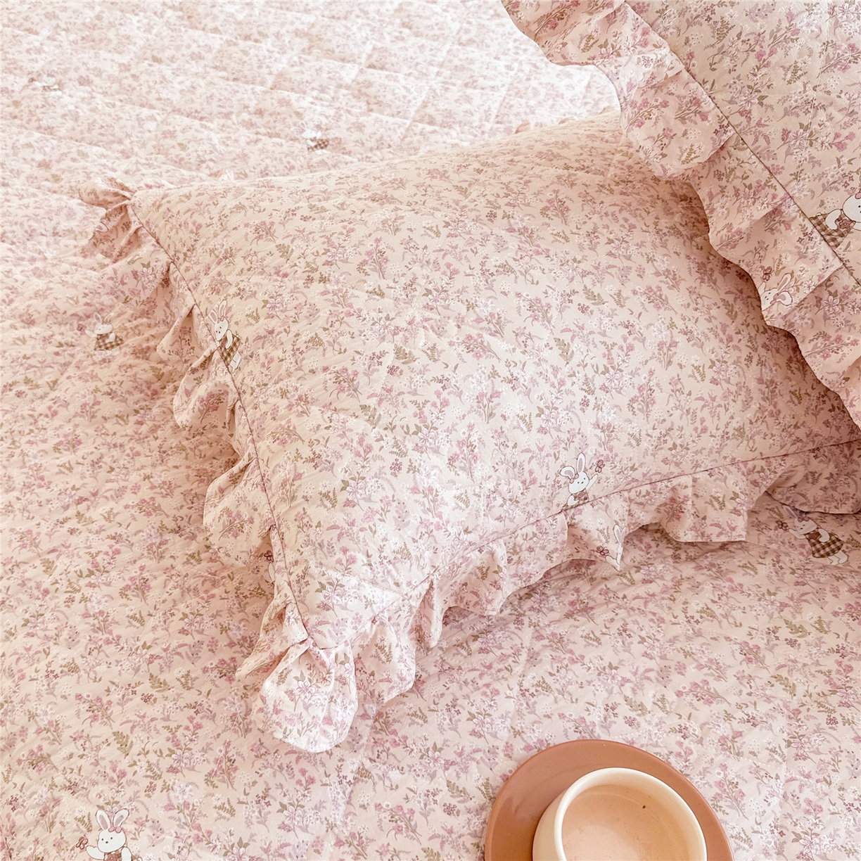 91家纺网 家纺一手货源 找家纺 十个点家纺 2025新款加厚磨毛木棉床裙三件套-绫罗系列 蝴蝶兔