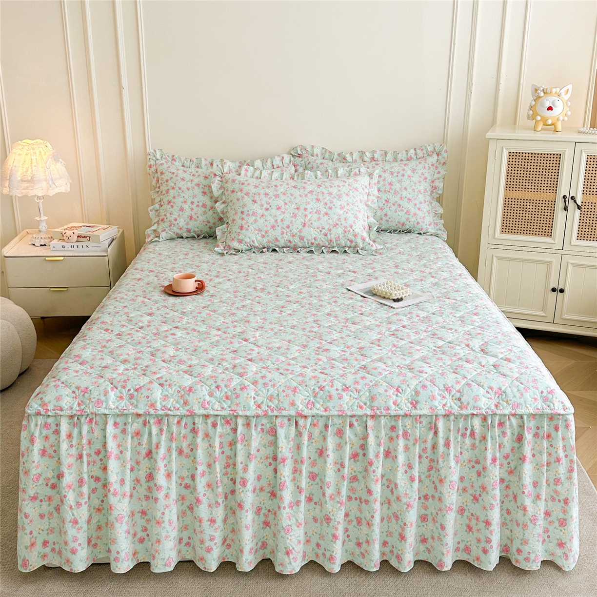 91家纺网 家纺一手货源 找家纺 十个点家纺 2025新款加厚磨毛木棉床裙三件套-绫罗系列 海棠花