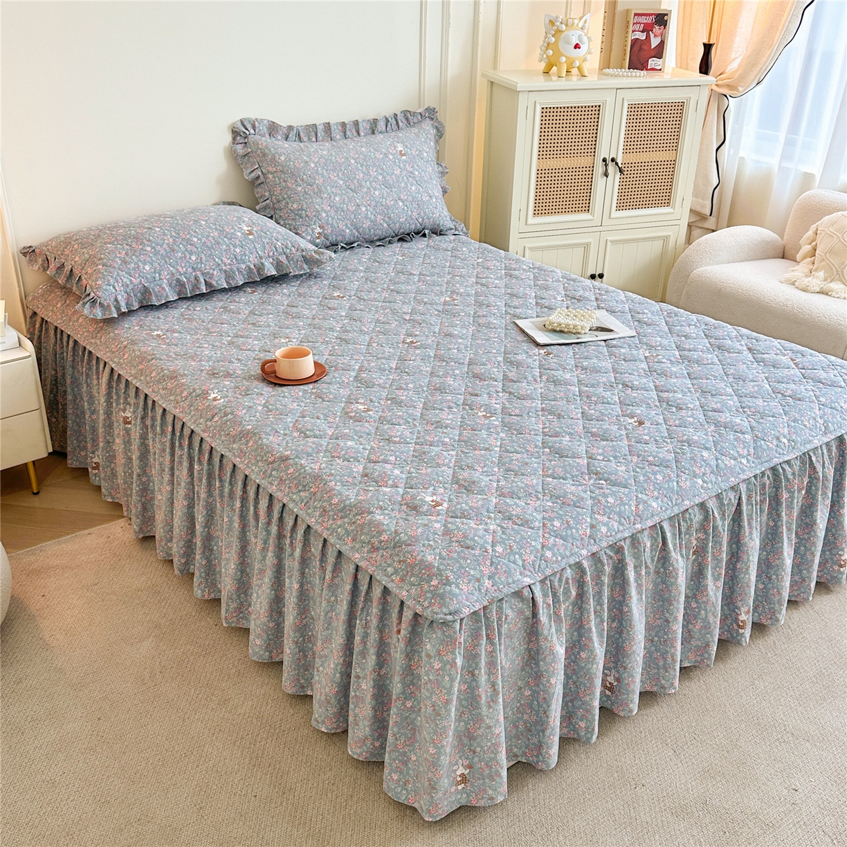 91家纺网 家纺一手货源 找家纺 十个点家纺 2025新款加厚磨毛木棉床裙三件套-绫罗系列 米兰