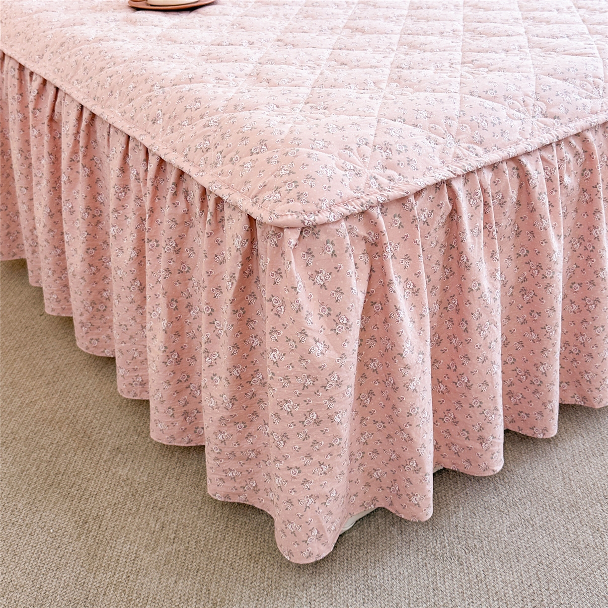 91家纺网 家纺一手货源 找家纺 （总）十个点家纺 2025新款加厚磨毛木棉床裙三件套-绫罗系列