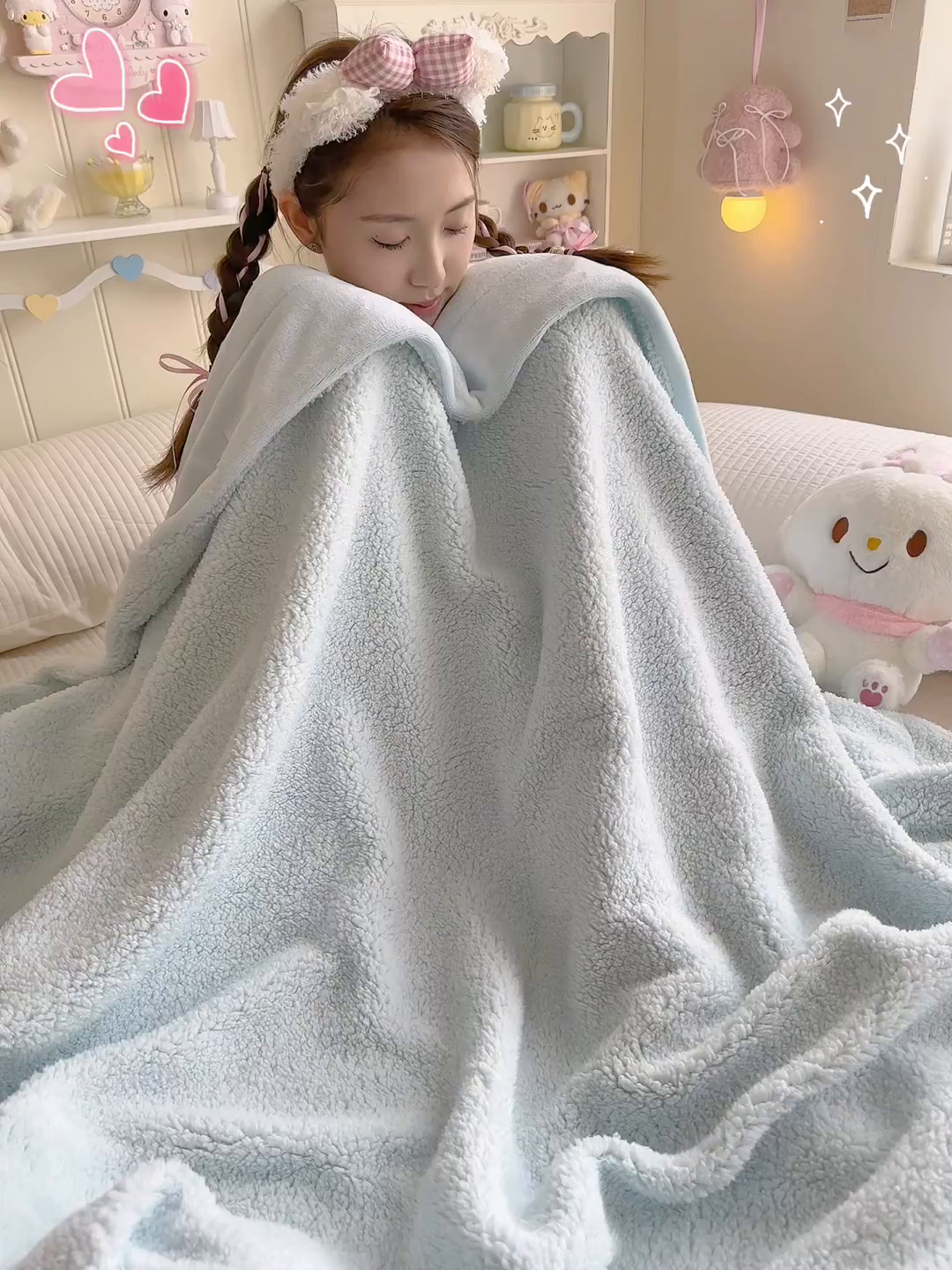 91家纺网 家纺一手货源 找家纺 顾里家纺 2025新款韩系糯叽叽纯色羊羔绒毯毛毯毯子 冰椰蓝