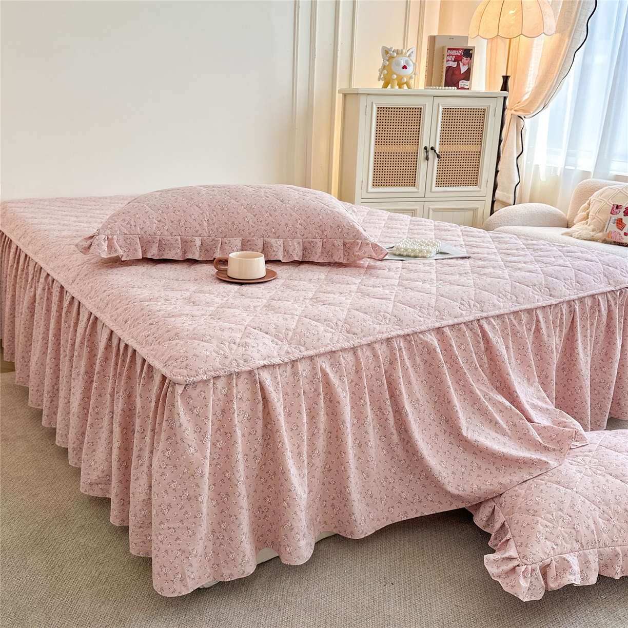 91家纺网 家纺一手货源 找家纺 （总）十个点家纺 2025新款加厚磨毛木棉床裙三件套-绫罗系列