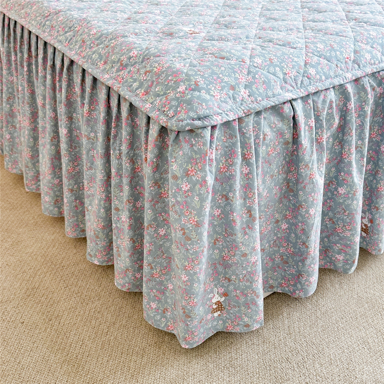 91家纺网 家纺一手货源 找家纺 十个点家纺 2025新款加厚磨毛木棉床裙三件套-绫罗系列 米兰