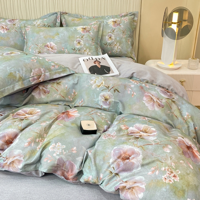 91家纺网 家纺一手货源 找家纺 红日子纺织品 2025新款A类全棉磨毛数码印花四件套 淡雅如梦