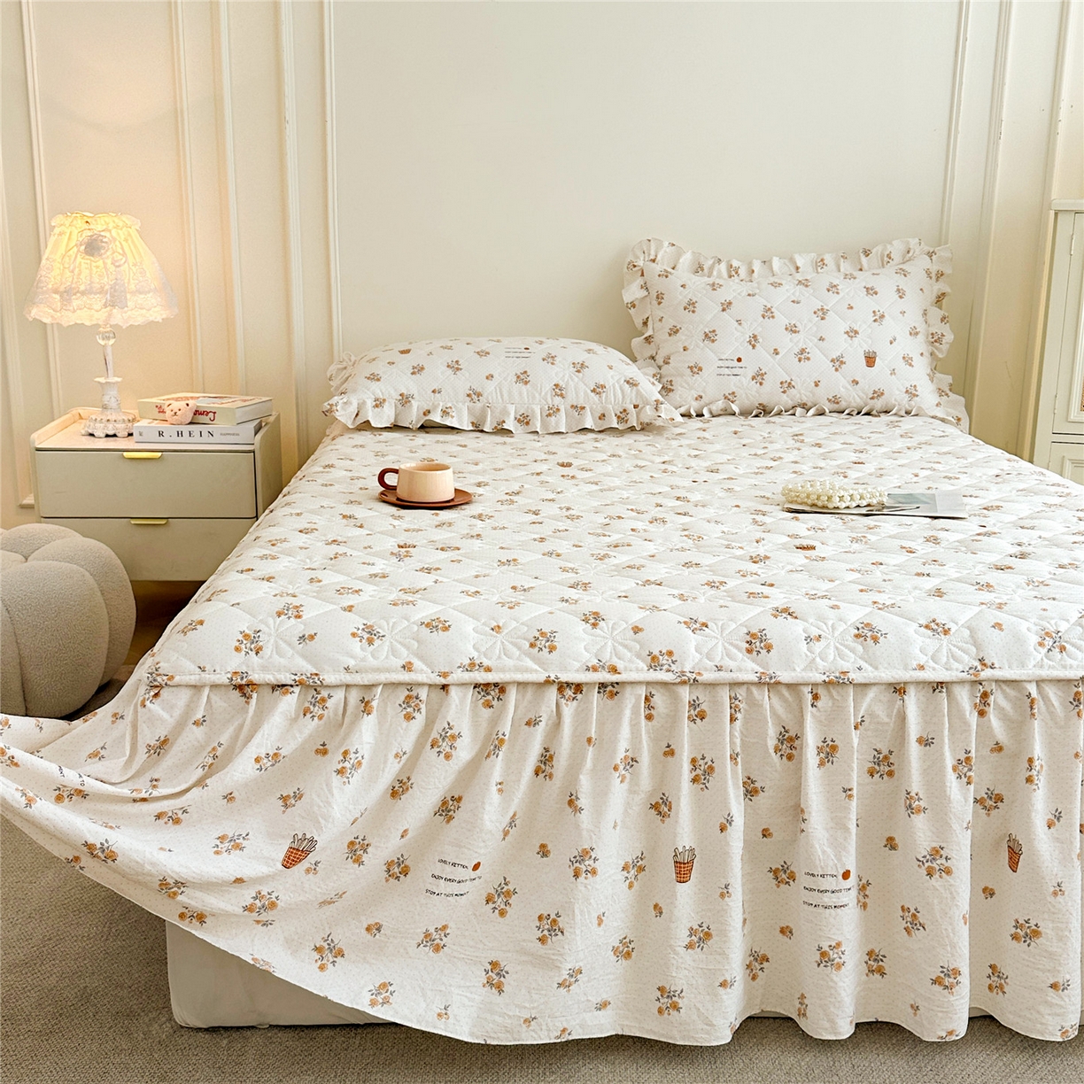 91家纺网 家纺一手货源 找家纺 十个点家纺 2025新款加厚磨毛木棉床裙三件套-绫罗系列 木棉花