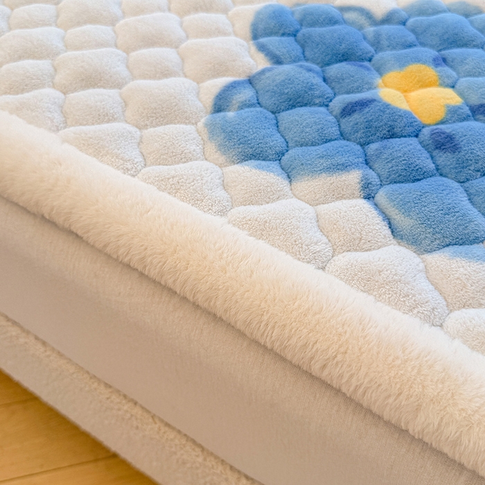 91家纺网 家纺一手货源 找家纺 喜居 2025新款高克重印花牛奶绒夹棉床褥床垫子褥子床护垫 元气喵