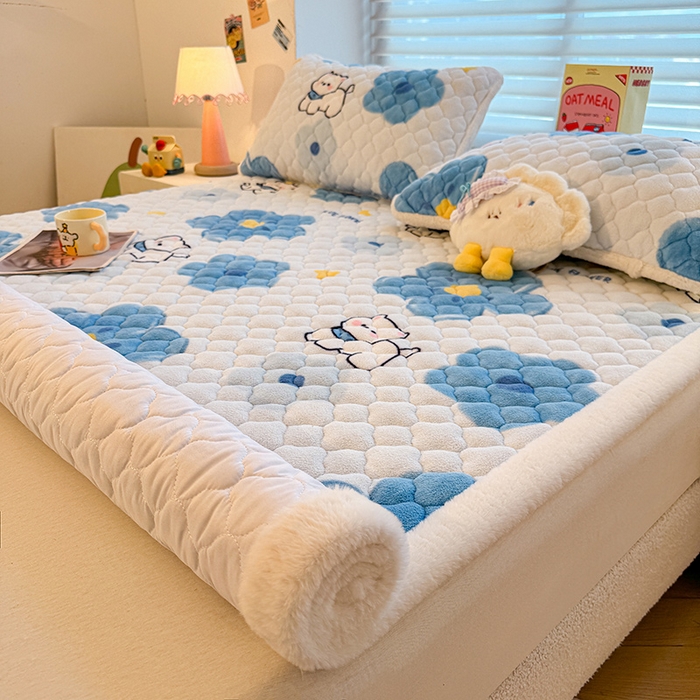 91家纺网 家纺一手货源 找家纺 喜居 2025新款高克重印花牛奶绒夹棉床褥床垫子褥子床护垫 元气喵