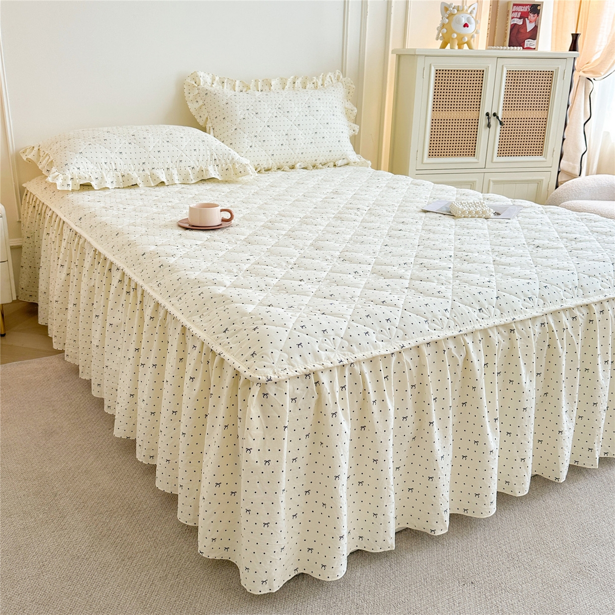 91家纺网 家纺一手货源 找家纺 十个点家纺 2025新款加厚磨毛木棉床裙三件套-绫罗系列 同心结