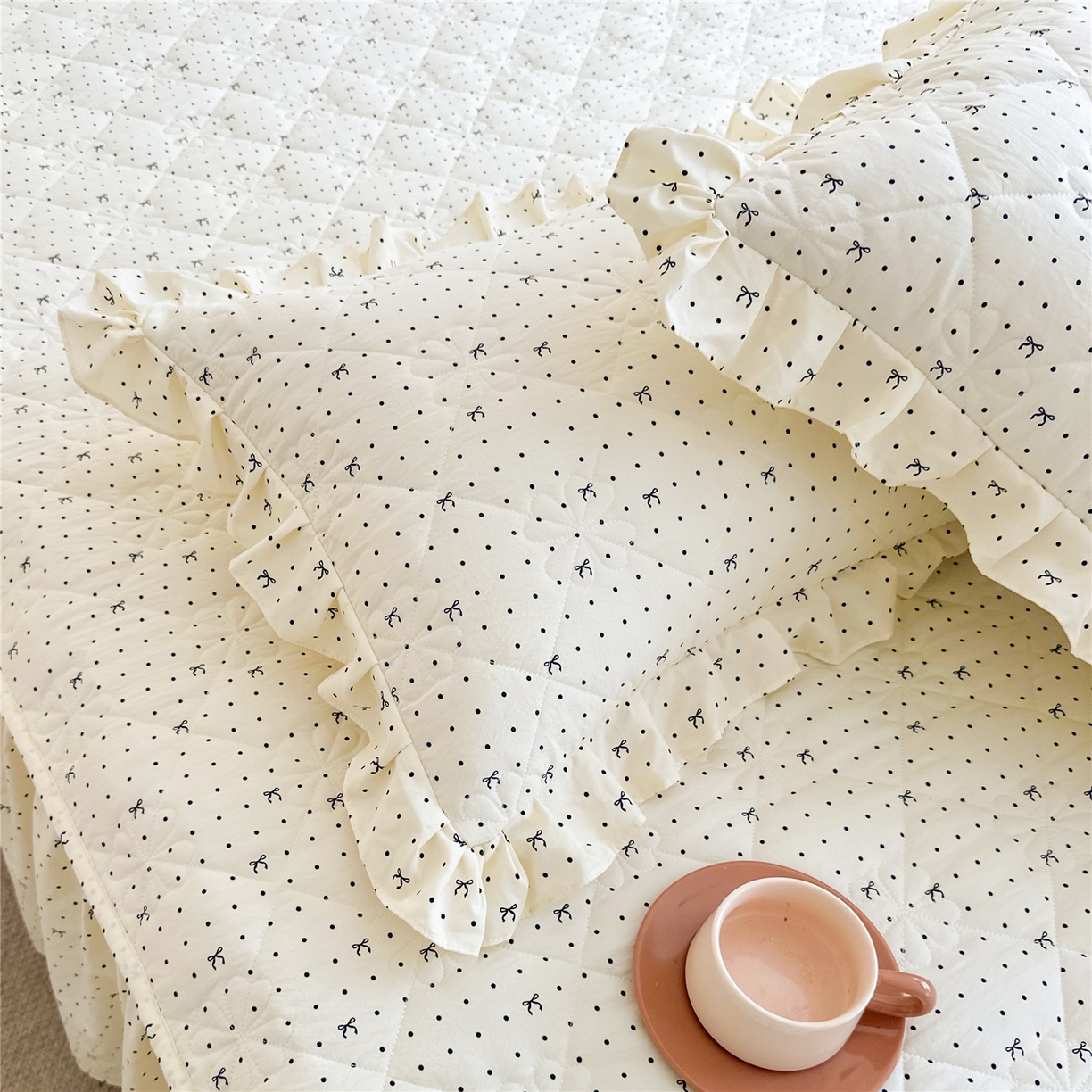 91家纺网 家纺一手货源 找家纺 十个点家纺 2025新款加厚磨毛木棉床裙三件套-绫罗系列 同心结