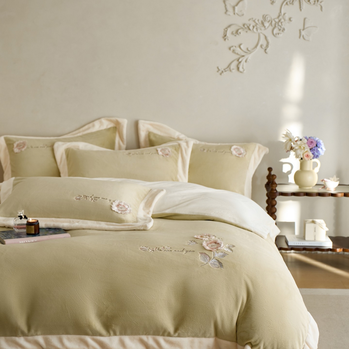 91家纺网 家纺一手货源 找家纺 （总）蓝梦 2025新款270g全消光牛奶绒四件套-甜心奶泡