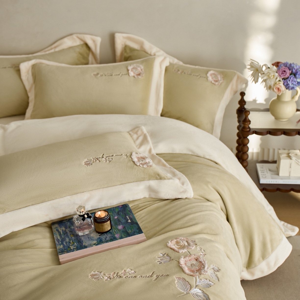 91家纺网 家纺一手货源 找家纺 蓝梦 2025新款270g全消光牛奶绒四件套-甜心奶泡 甜心奶泡-浅绿