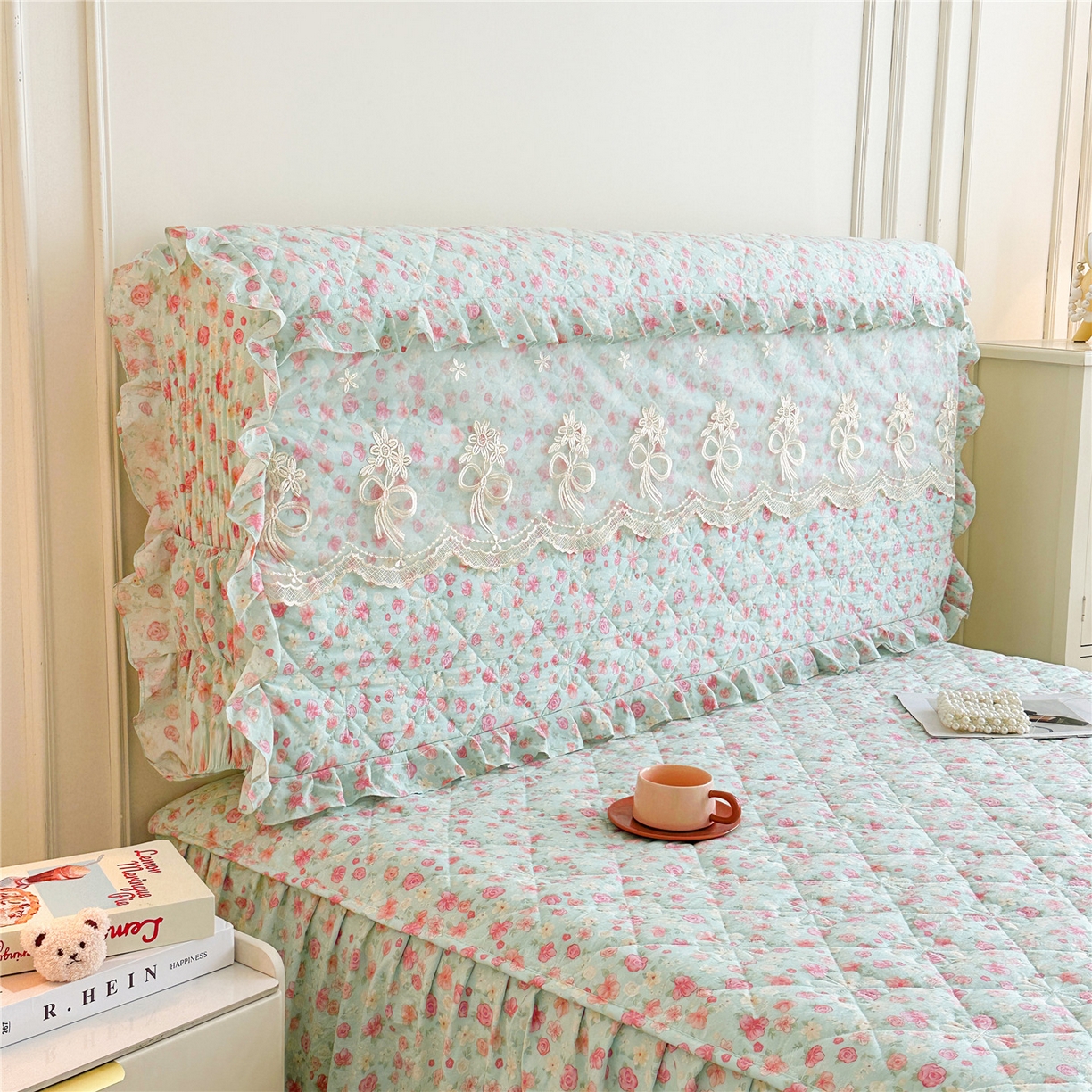 91家纺网 家纺一手货源 找家纺 十个点家纺 2025新款公主风夹棉床头罩-绫罗系列 海棠花