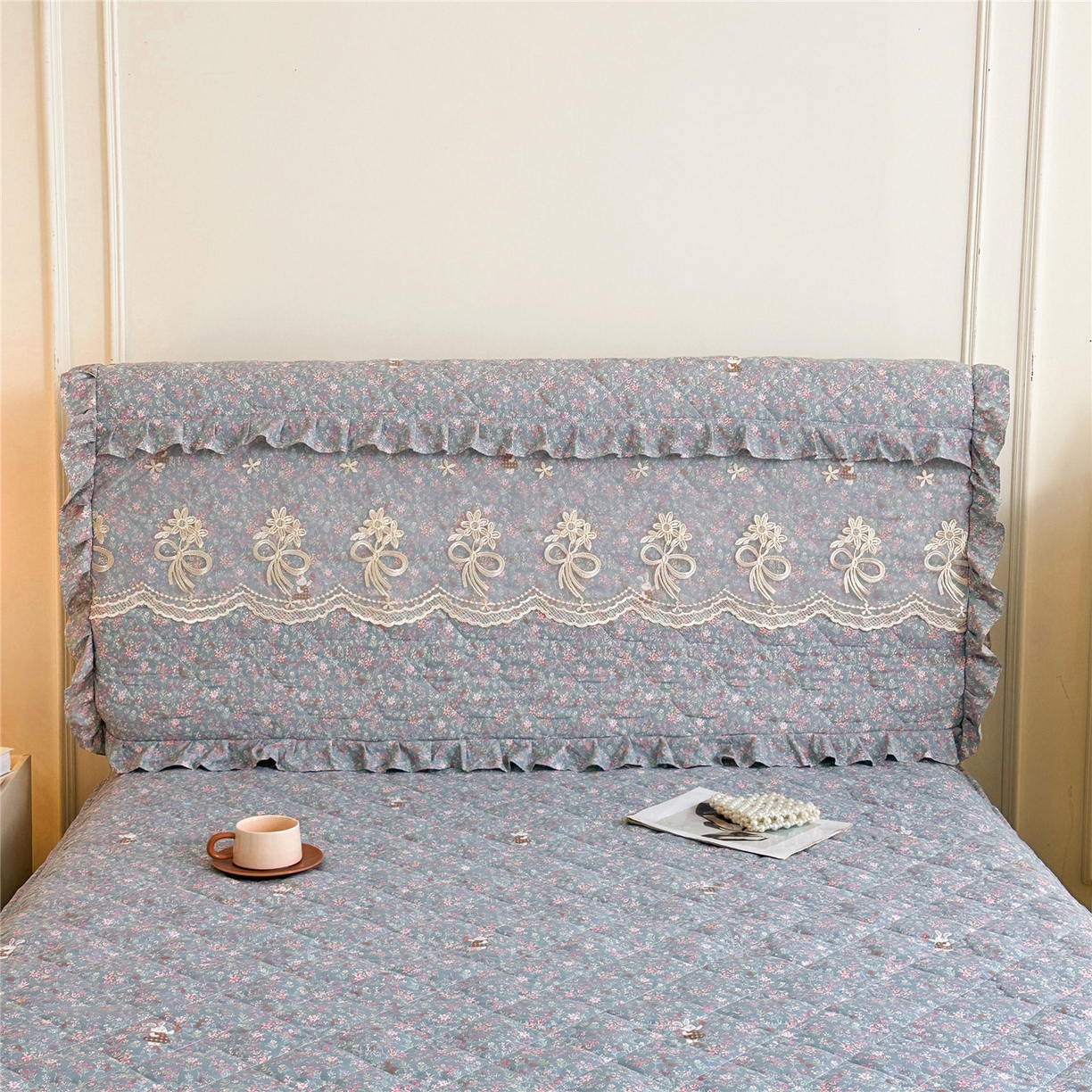 十个点家纺 2025新款公主风夹棉床头罩-绫罗系列 米兰