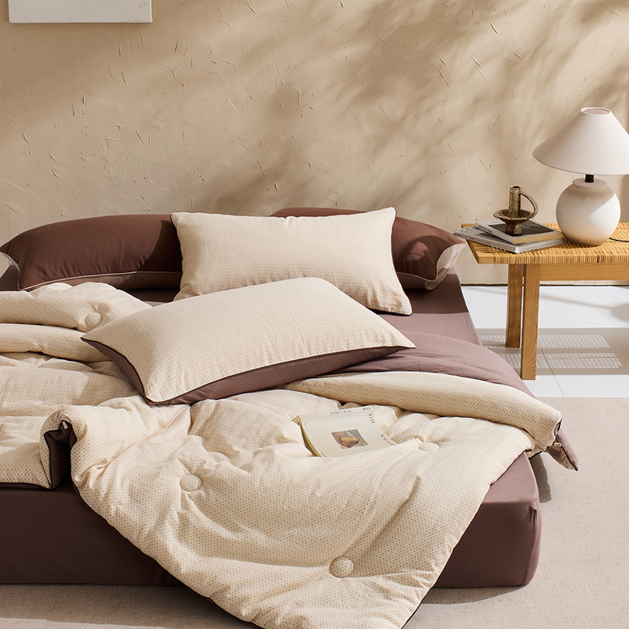 91家纺网 家纺一手货源 找家纺 LADYCOCO可可家居 2025新款针织+梭织被子（春秋被、冬被）被子被芯 双层纱被子米色