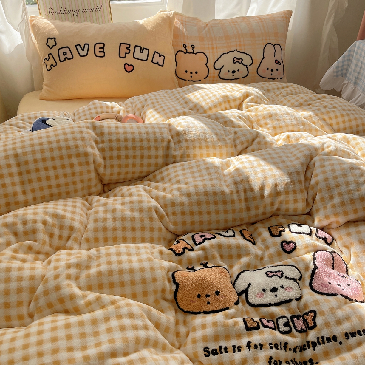 91家纺网 家纺一手货源 找家纺 沐慕 2025新款牛奶绒加厚保暖毛巾绣四件套 牛奶绒-三小只