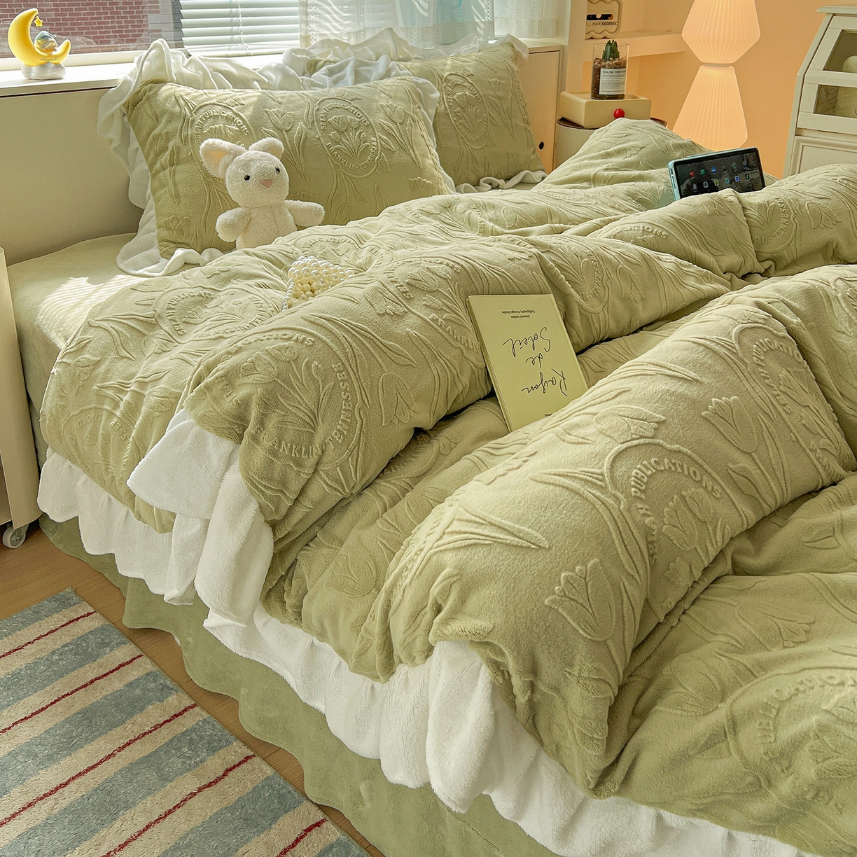 91家纺网 家纺一手货源 找家纺 （总）亿梵家居 2025新款法式花边款A类5D牛奶绒立体雕花四件套（提供买家秀）