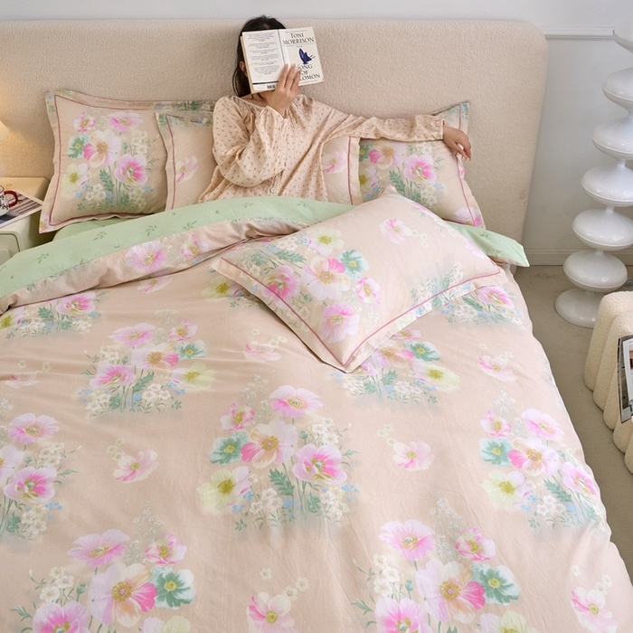 91家纺网 家纺一手货源 找家纺 三沁家居 2025新款全棉纯棉斜纹精梳长绒棉印花四件套 春意盎然