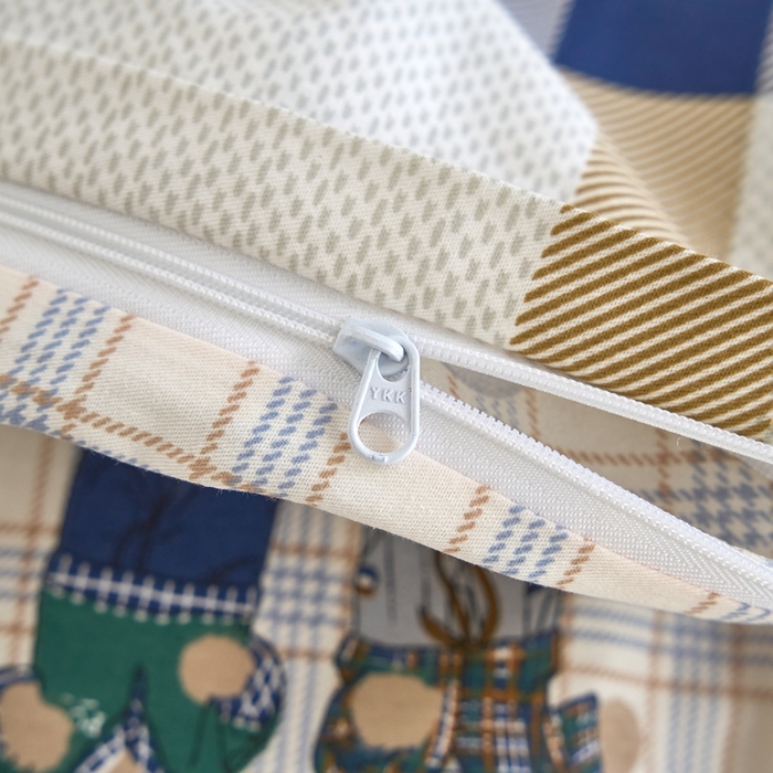 91家纺网 家纺一手货源 找家纺 三沁家居 2025新款全棉纯棉斜纹精梳长绒棉印花四件套 宝莉小熊