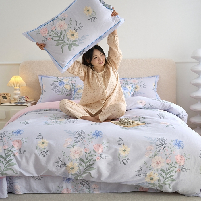 91家纺网 家纺一手货源 找家纺 三沁家居 2025新款全棉纯棉斜纹精梳长绒棉印花四件套 花海