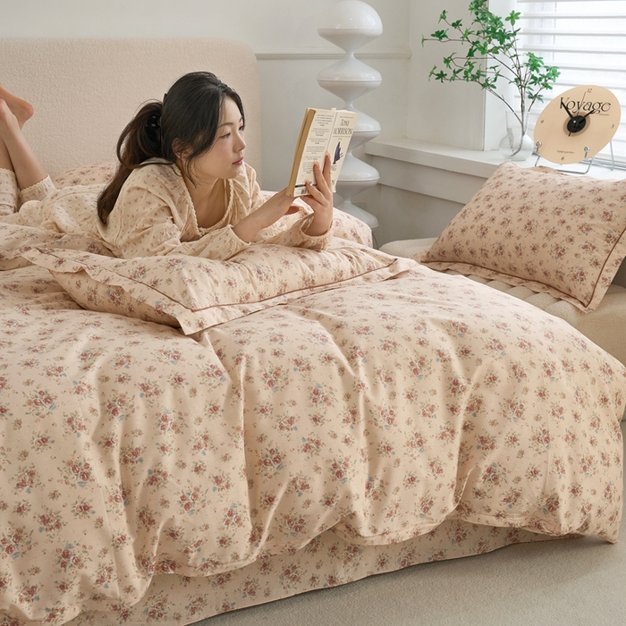 91家纺网 家纺一手货源 找家纺 三沁家居 2025新款全棉纯棉斜纹精梳长绒棉印花四件套 花语嫣然