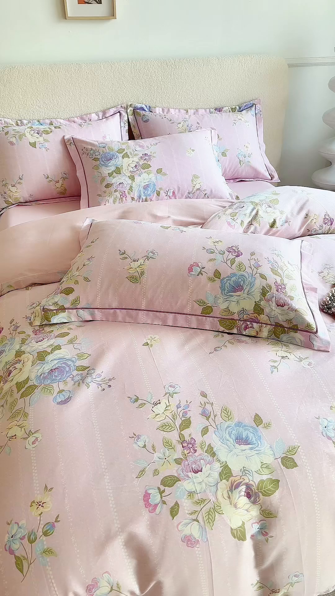 91家纺网 家纺一手货源 找家纺 三沁家居 2025新款全棉纯棉斜纹精梳长绒棉印花四件套 花团锦簇