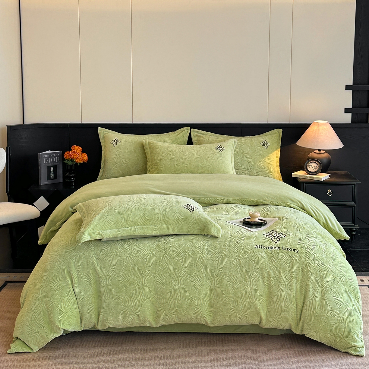 91家纺网 家纺一手货源 找家纺 慕晨 2025新款立体提花绒简约风格高克重雕花加厚牛奶绒四件套 水杉叶-绿