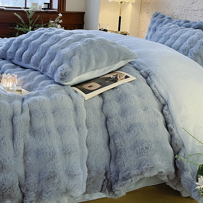 91家纺网 家纺一手货源 找家纺 （总）仔仔熊 2025新款高克重兔毛绒四件套-瑞莎