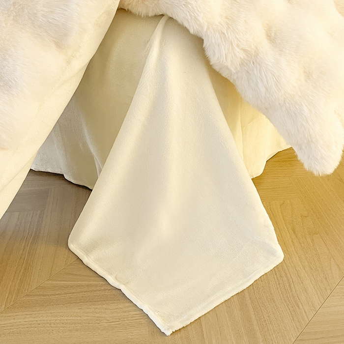 91家纺网 家纺一手货源 找家纺 仔仔熊 2025新款高克重兔毛绒四件套-瑞莎 瑞莎-奶油白