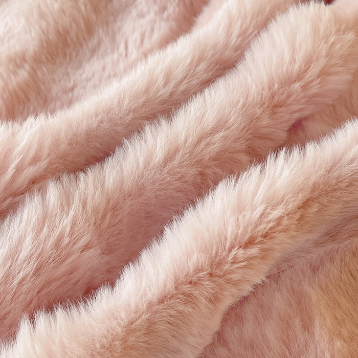 91家纺网 家纺一手货源 找家纺 仔仔熊 2025新款高克重兔毛绒四件套-瑞莎 瑞莎-蜜恋粉