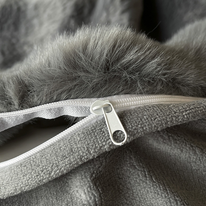 91家纺网 家纺一手货源 找家纺 仔仔熊 2025新款高克重兔毛绒四件套-瑞莎 瑞莎-雅士灰