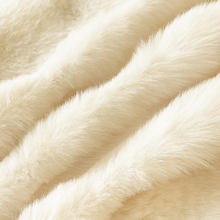 91家纺网 家纺一手货源 找家纺 仔仔熊 2025新款高克重兔毛绒四件套-瑞莎 瑞莎-奶油白