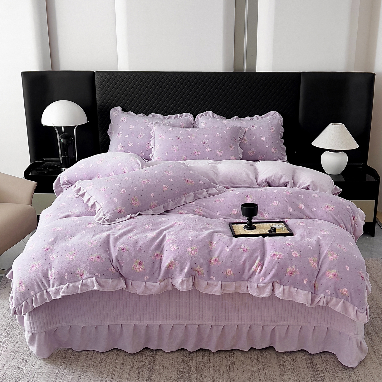 91家纺网 家纺一手货源 找家纺 找底底家纺 2025新款花边9-10斤牛奶绒床盖款四件套 紫蔻