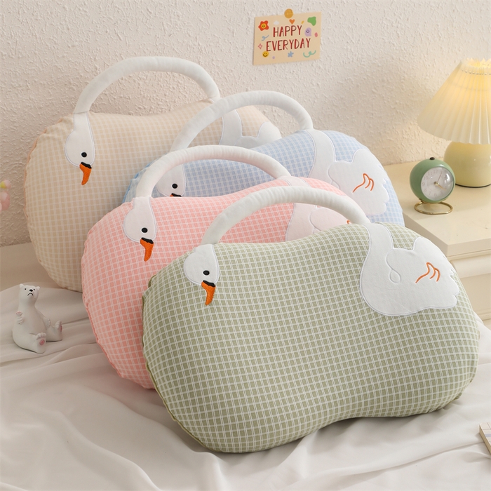 （总）大熊枕芯 2025新款手提袋大鹅猫肚记忆枕