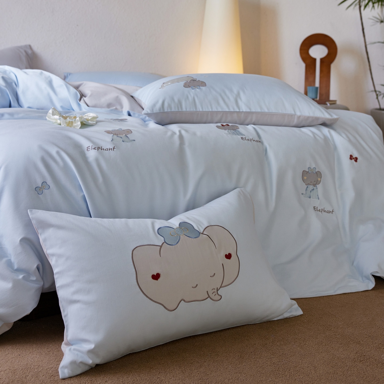 91家纺网 家纺一手货源 找家纺 简纯主义 2025新款全棉纯棉毛巾绣磨毛四件套-莉娜小象 莉娜小象-蓝