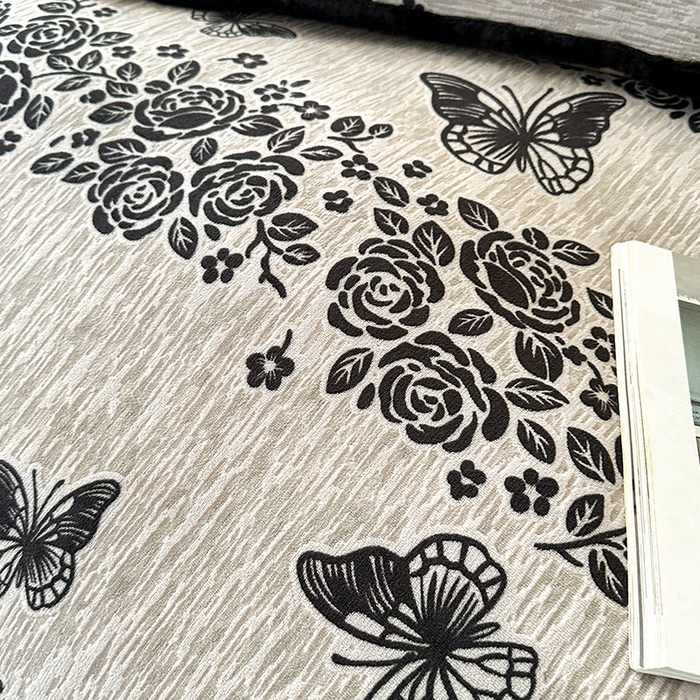 91家纺网 家纺一手货源 找家纺 许林家纺 2025新款兔毛宽包边立体雕花牛奶绒四件套 柚园