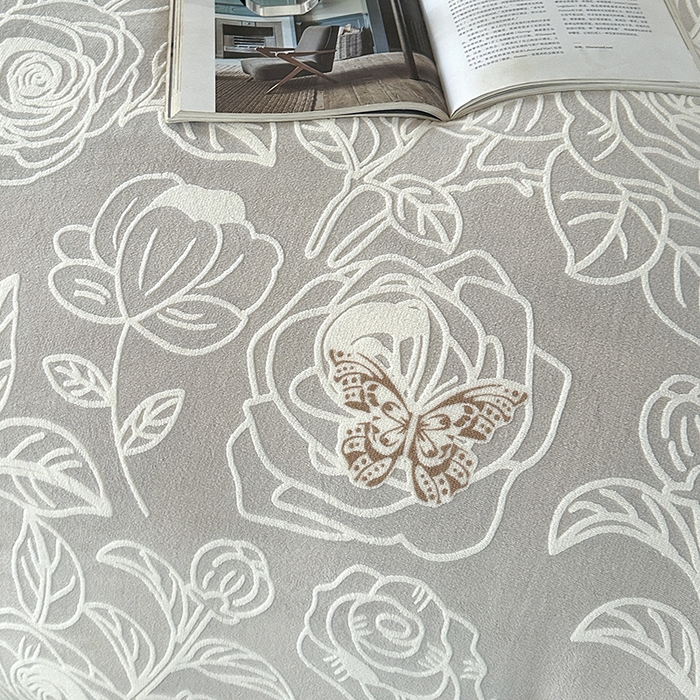 91家纺网 家纺一手货源 找家纺 许林家纺 2025新款兔毛宽包边立体雕花牛奶绒四件套 牧云