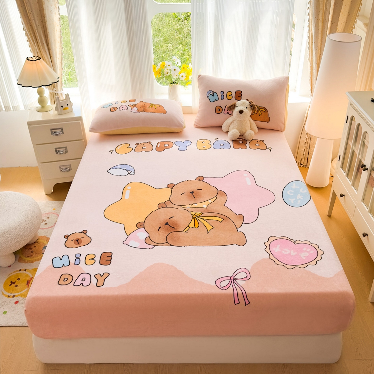 91家纺网 家纺一手货源 找家纺 （总）浩诚 2025新款大版原创设计卡皮巴拉高克重牛奶绒单床笠