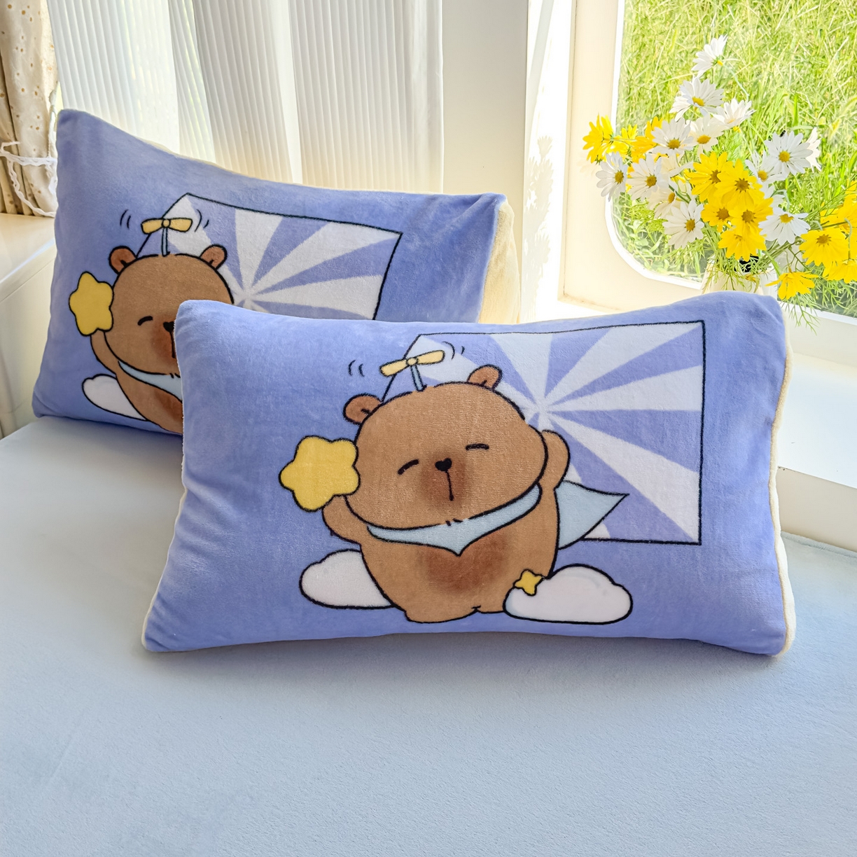 91家纺网 家纺一手货源 找家纺 浩诚 2025新款大版原创设计卡皮巴拉高克重牛奶绒单床笠 飞行员卡卡