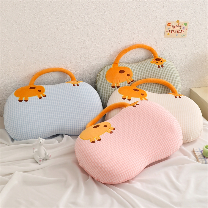 91家纺网 家纺一手货源 找家纺 （总）大熊枕芯 2025新款手提袋长颈鹿猫肚记忆枕