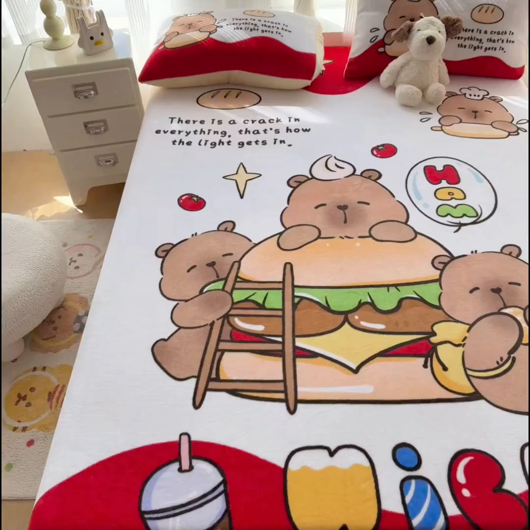 91家纺网 家纺一手货源 找家纺 浩诚 2025新款大版原创设计卡皮巴拉高克重牛奶绒单床笠 汉堡巴拉