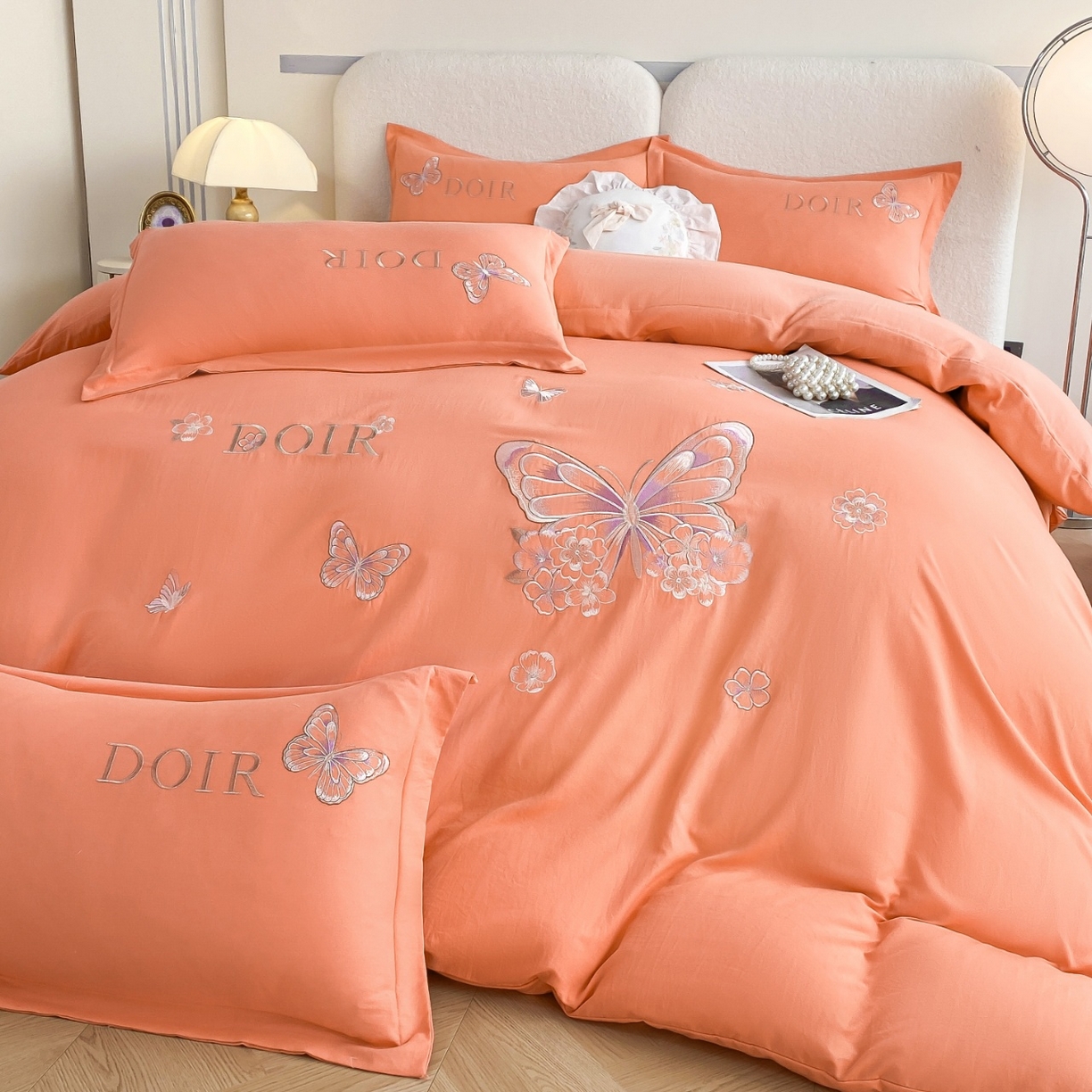 91家纺网 家纺一手货源 找家纺 大麦乐田 2025新款糯小棉吊边四件套-蝶梦花语（不带立体花） 蝶梦花语 桔色