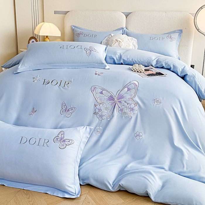 91家纺网 家纺一手货源 找家纺 （总）大麦乐田 2025新款糯小棉立体绣花吊边四件套-蝶梦花语