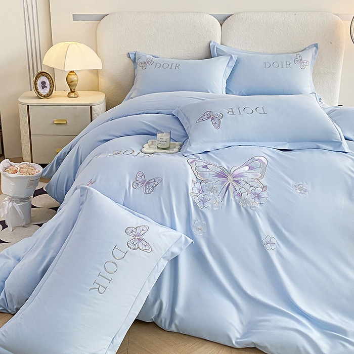 91家纺网 家纺一手货源 找家纺 大麦乐田 2025新款糯小棉立体绣花吊边四件套-蝶梦花语 蝶梦花语 浅兰