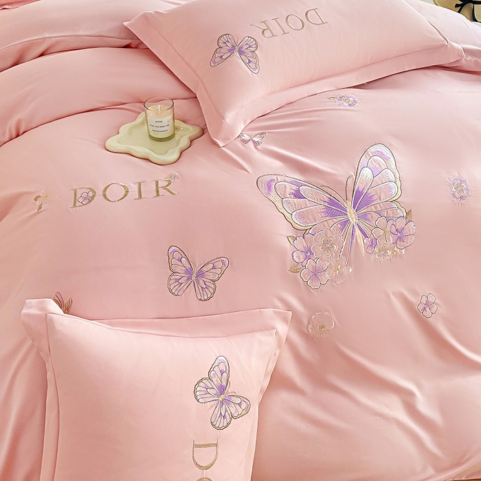 91家纺网 家纺一手货源 找家纺 大麦乐田 2025新款糯小棉立体绣花吊边四件套-蝶梦花语 蝶梦花语 粉玉