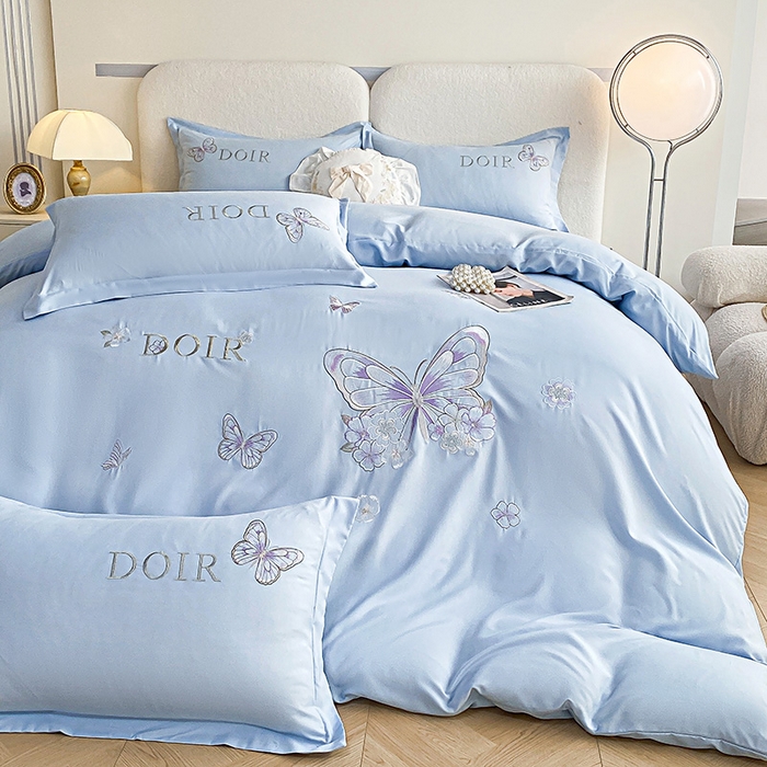 91家纺网 家纺一手货源 找家纺 （总）大麦乐田 2025新款糯小棉立体绣花吊边四件套-蝶梦花语