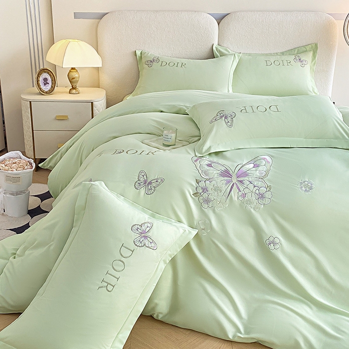 91家纺网 家纺一手货源 找家纺 大麦乐田 2025新款糯小棉立体绣花吊边四件套-蝶梦花语 蝶梦花语 浅绿