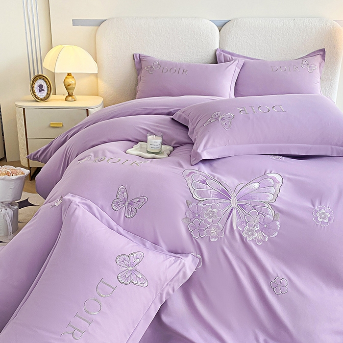 91家纺网 家纺一手货源 找家纺 大麦乐田 2025新款糯小棉立体绣花吊边四件套-蝶梦花语 蝶梦花语 浅紫