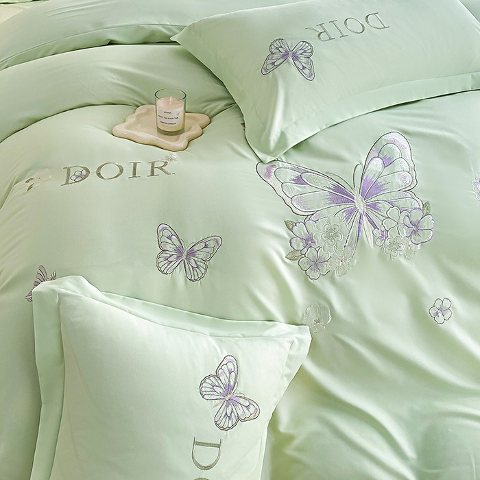 91家纺网 家纺一手货源 找家纺 大麦乐田 2025新款糯小棉立体绣花吊边四件套-蝶梦花语 蝶梦花语 浅绿